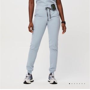 Figs Dusty Blue Scrub Set Size Medium